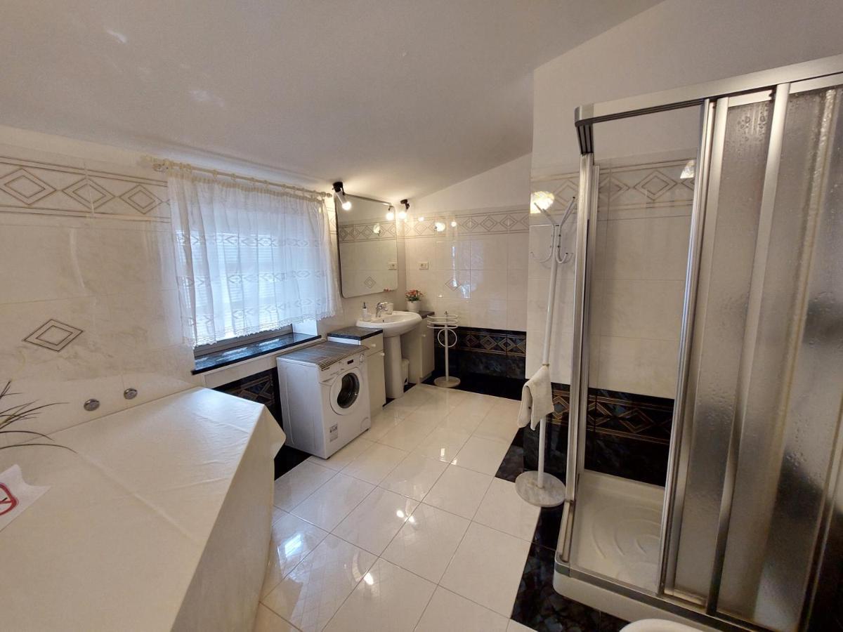 Apartment Luisa Porec Ngoại thất bức ảnh